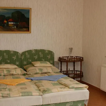 Lägenhet Magdalena Apartmanhaz Zalakaros
