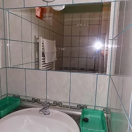 Magdalena Apartmanhaz *